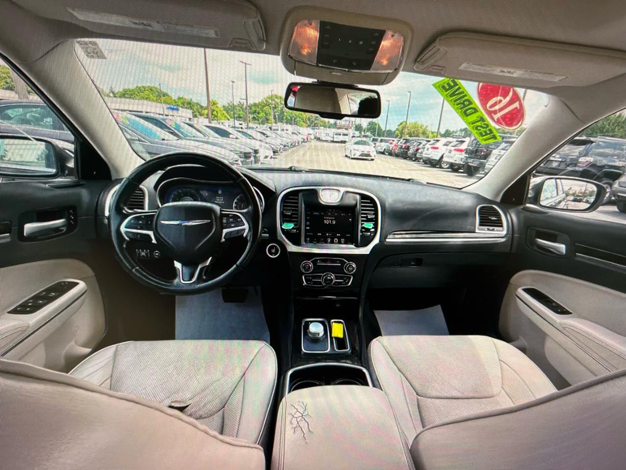 Chrysler 300 300C AWD 2016