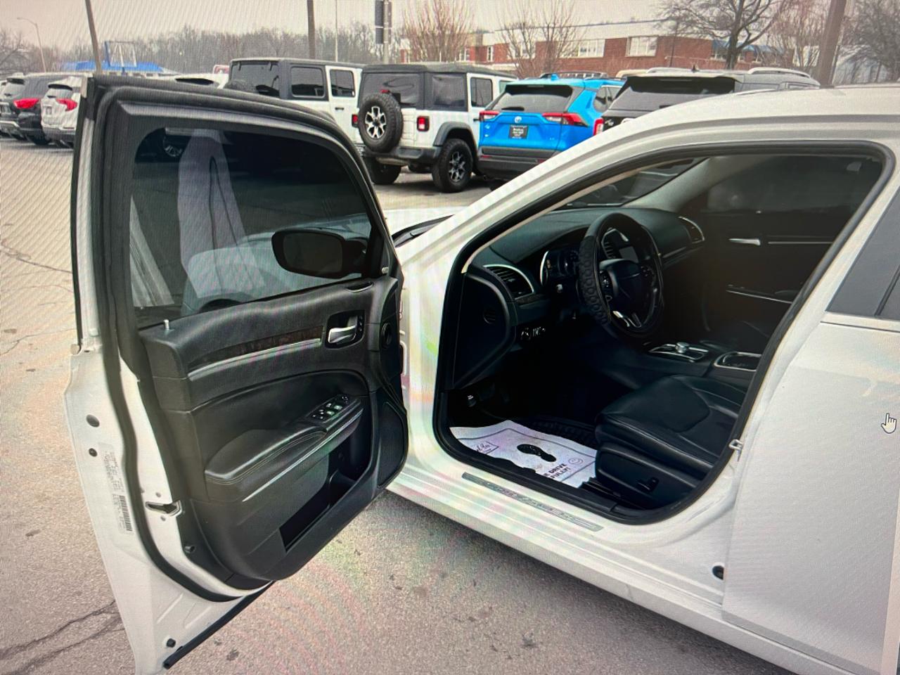 Chrysler 300 300C RWD 2016