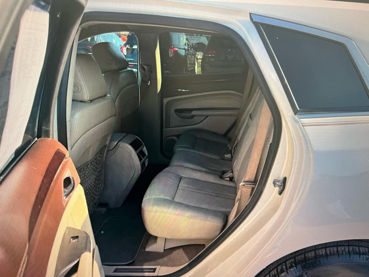 Cadillac SRX AWD 4dr Performance Collection 2012