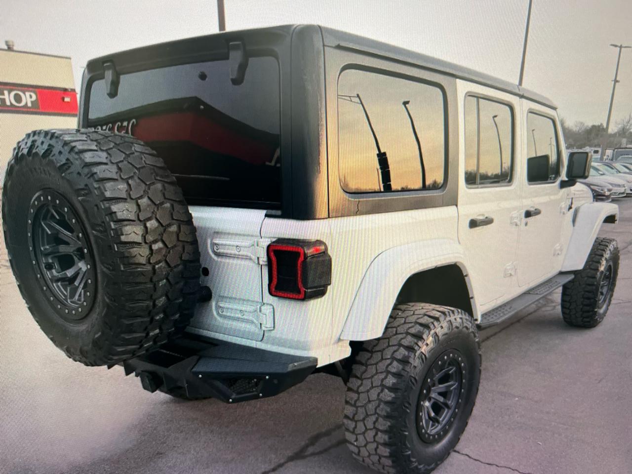 Jeep Wrangler Unlimited 4WD 4dr Sport 2018