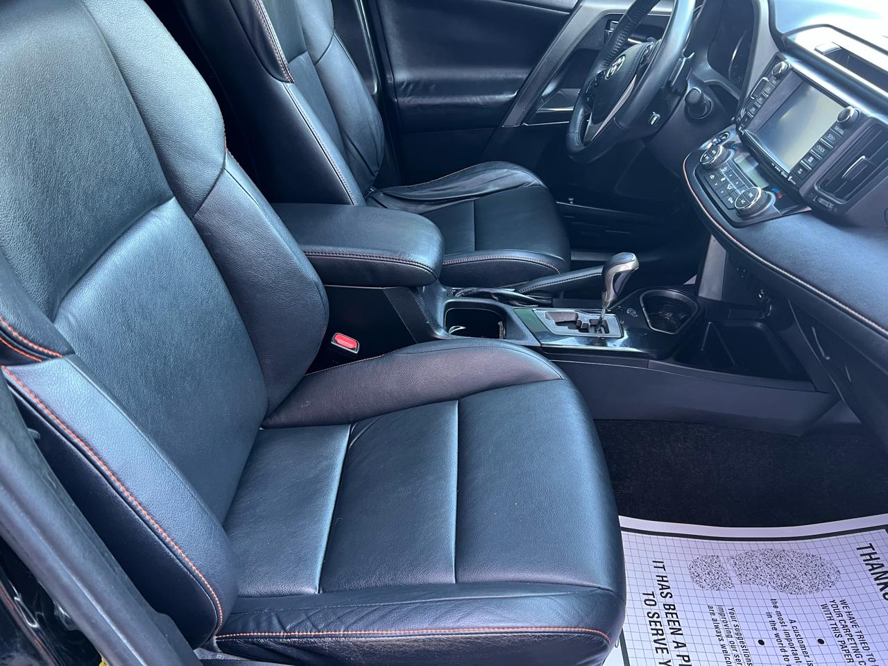 Toyota RAV4 AWD 4dr SE (Natl) 2016