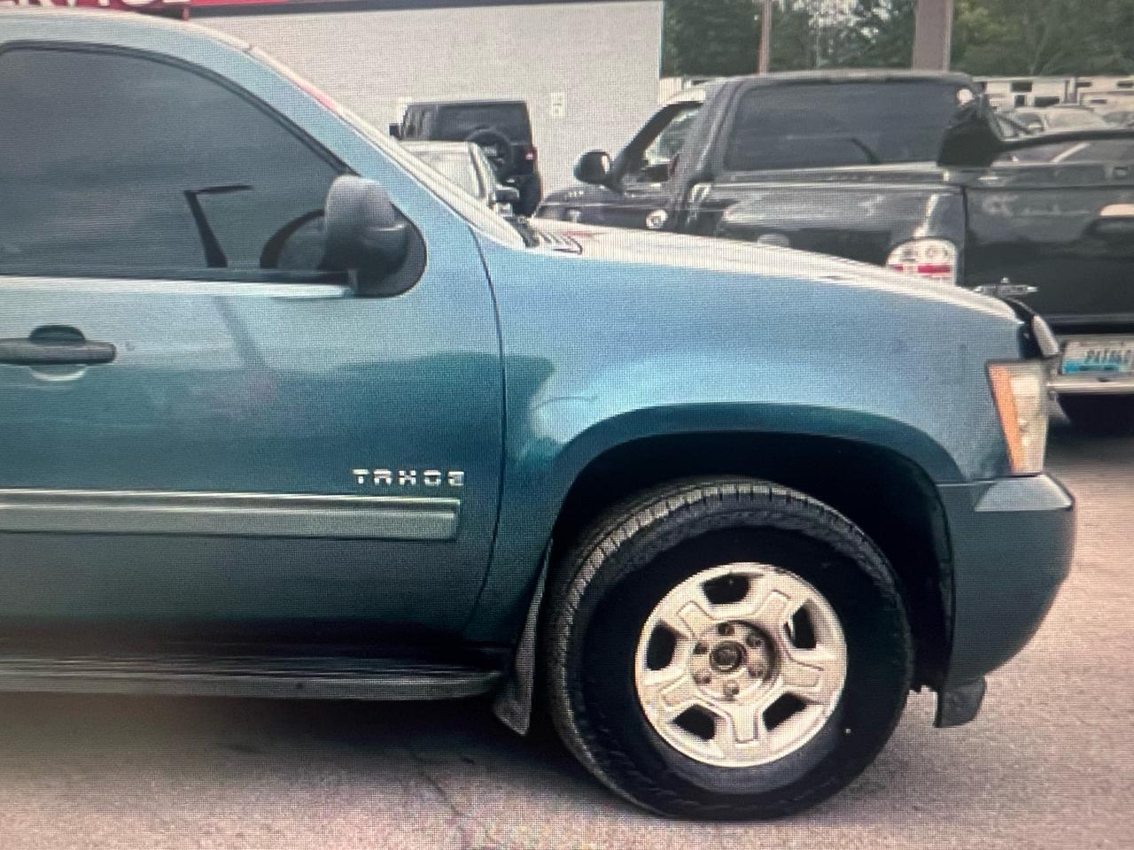 Chevrolet Tahoe 4dr 1500 4WD LS 2010