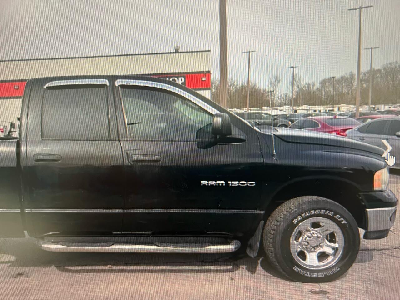 Dodge Ram 1500 4dr Quad Cab 140" WB 2004