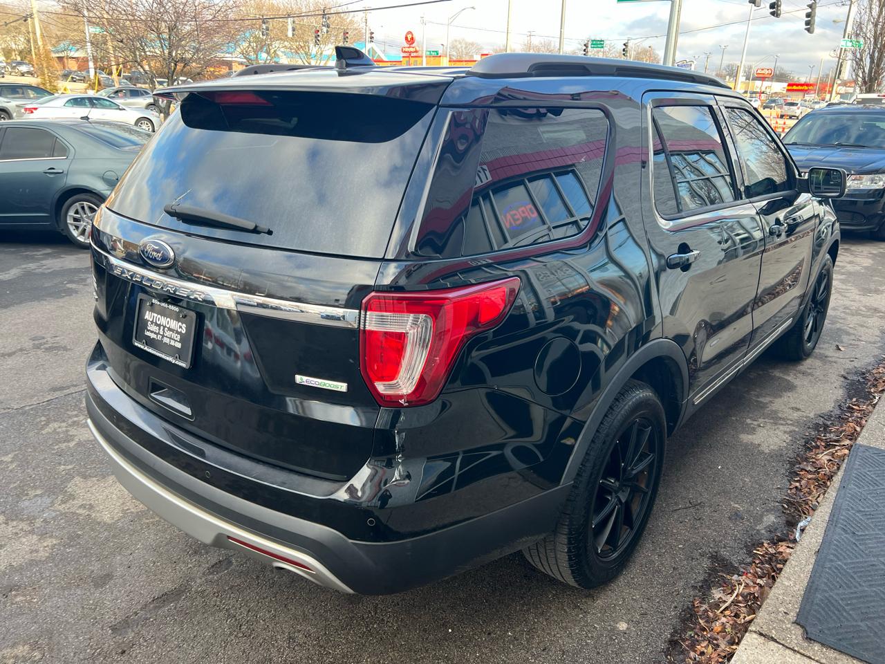 Ford Explorer FWD 4dr XLT 2016