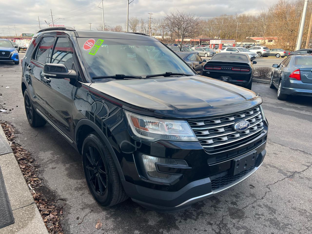Ford Explorer FWD 4dr XLT 2016