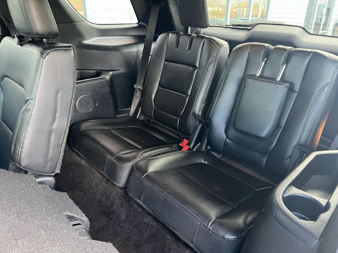 Ford Explorer FWD 4dr XLT 2016