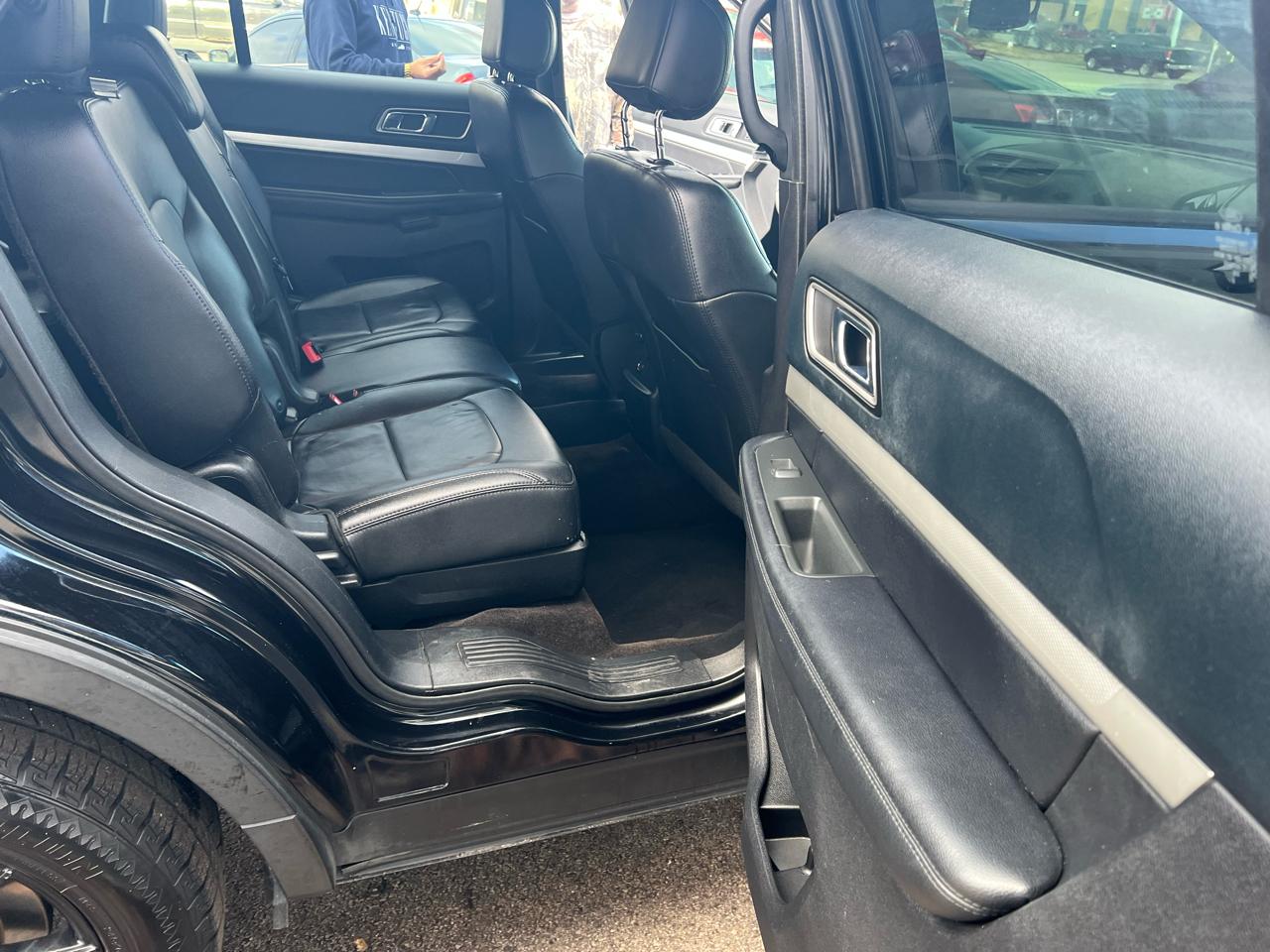 Ford Explorer FWD 4dr XLT 2016