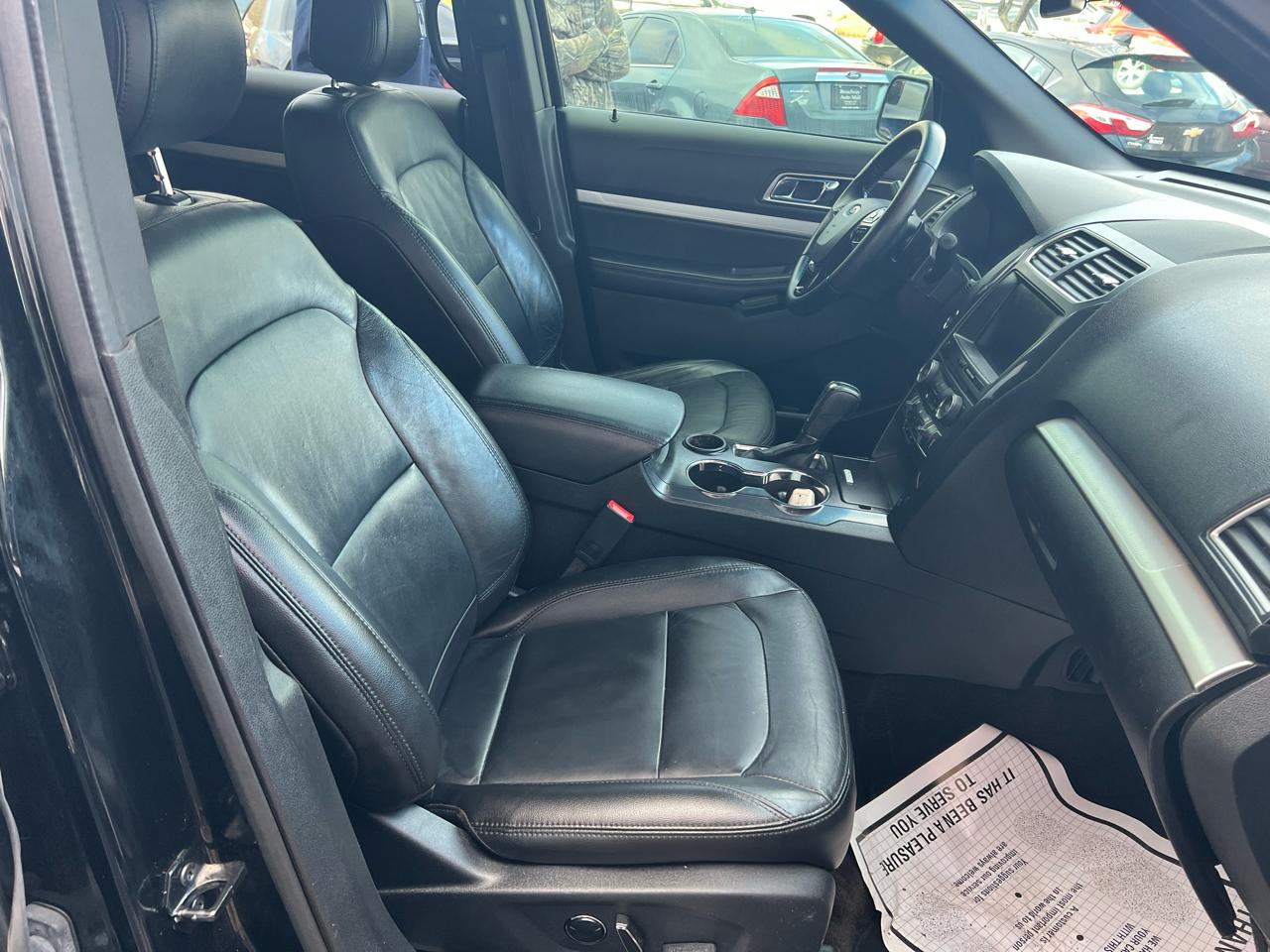 Ford Explorer FWD 4dr XLT 2016