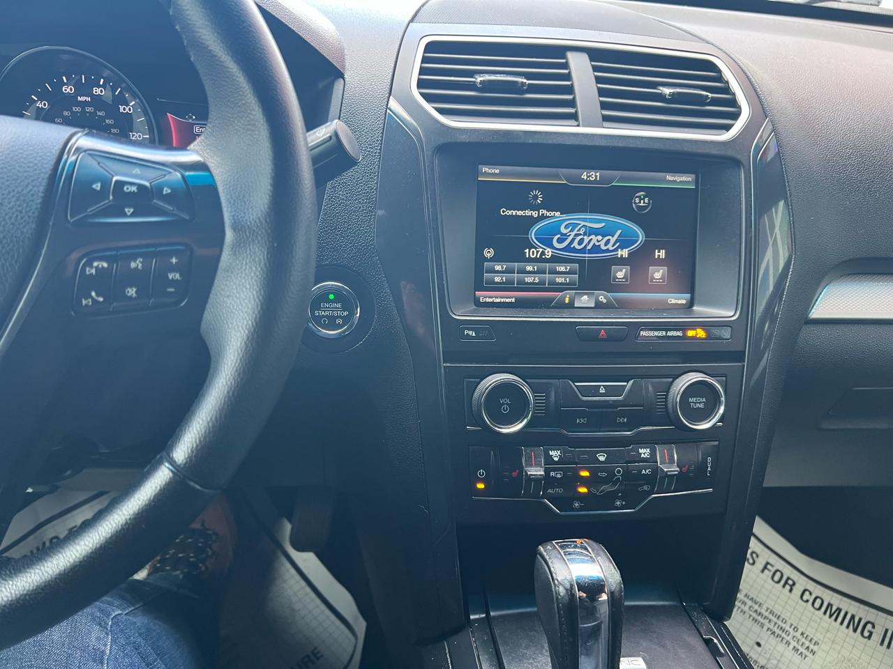 Ford Explorer FWD 4dr XLT 2016