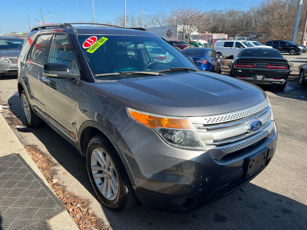 Ford Explorer 4WD 4dr XLT 2013