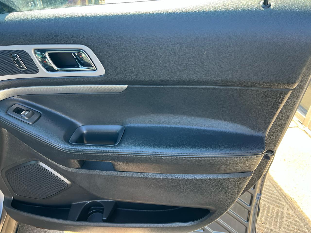 Ford Explorer 4WD 4dr XLT 2013