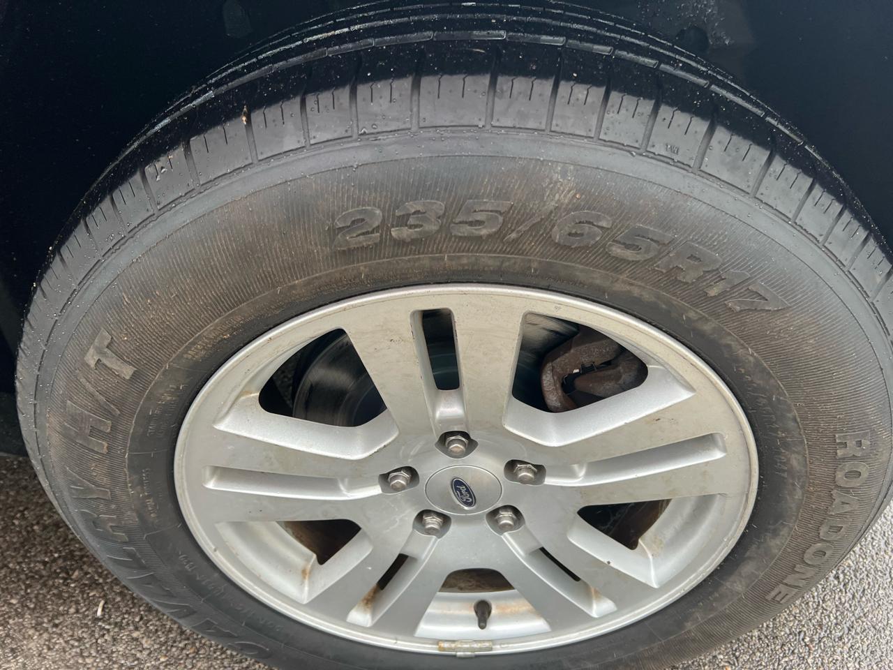 Ford Edge 4dr SE FWD 2010