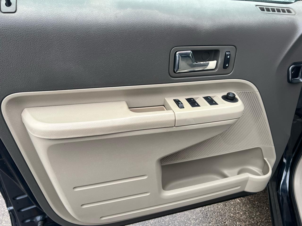 Ford Edge 4dr SE FWD 2010