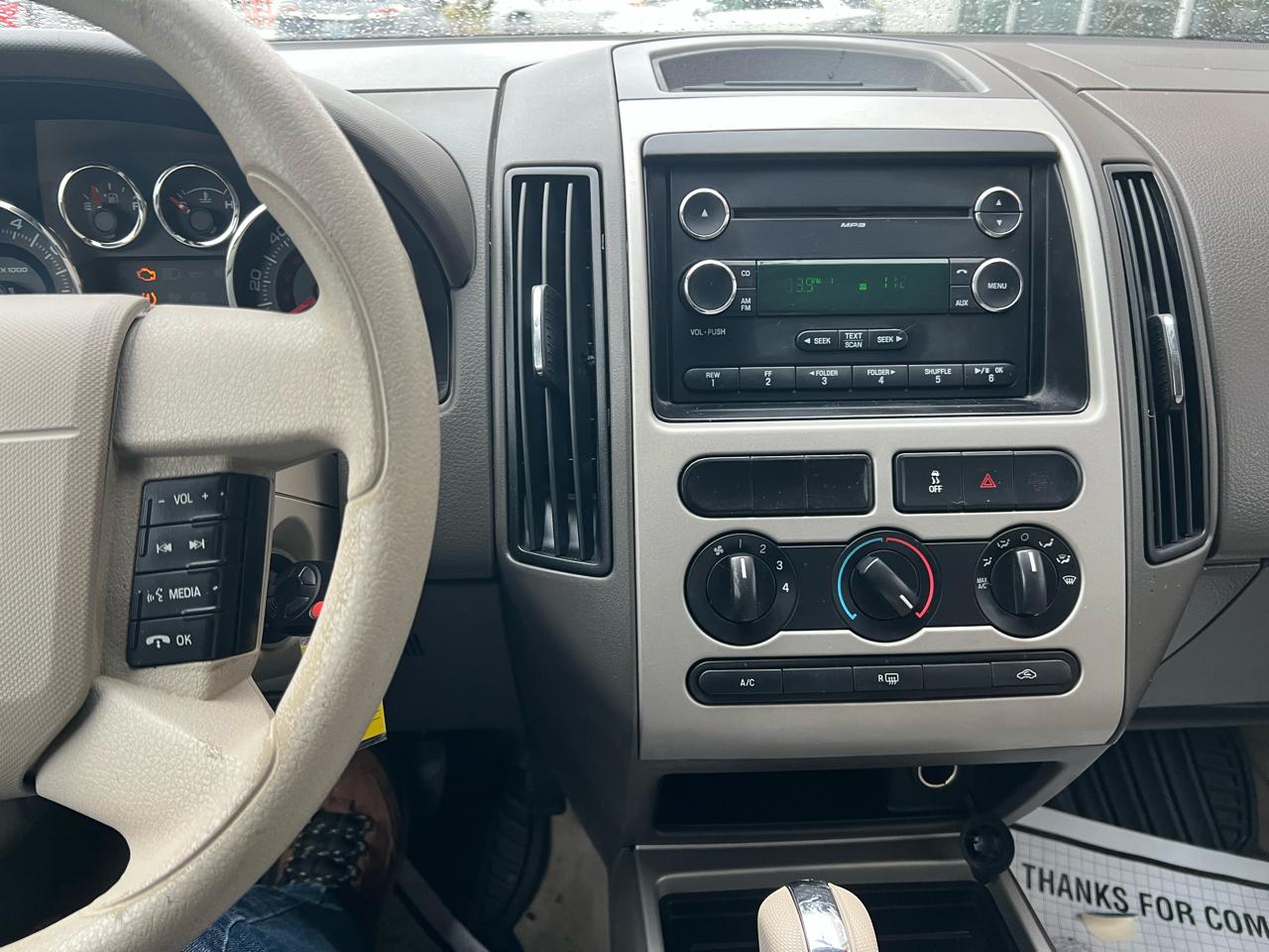 Ford Edge 4dr SE FWD 2010