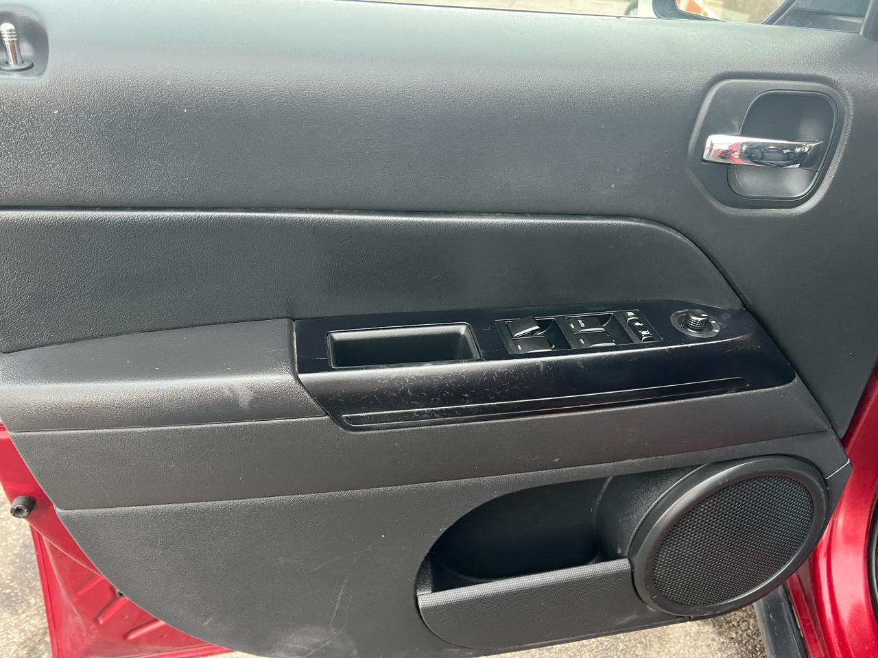 Jeep Patriot FWD 4dr Sport 2014