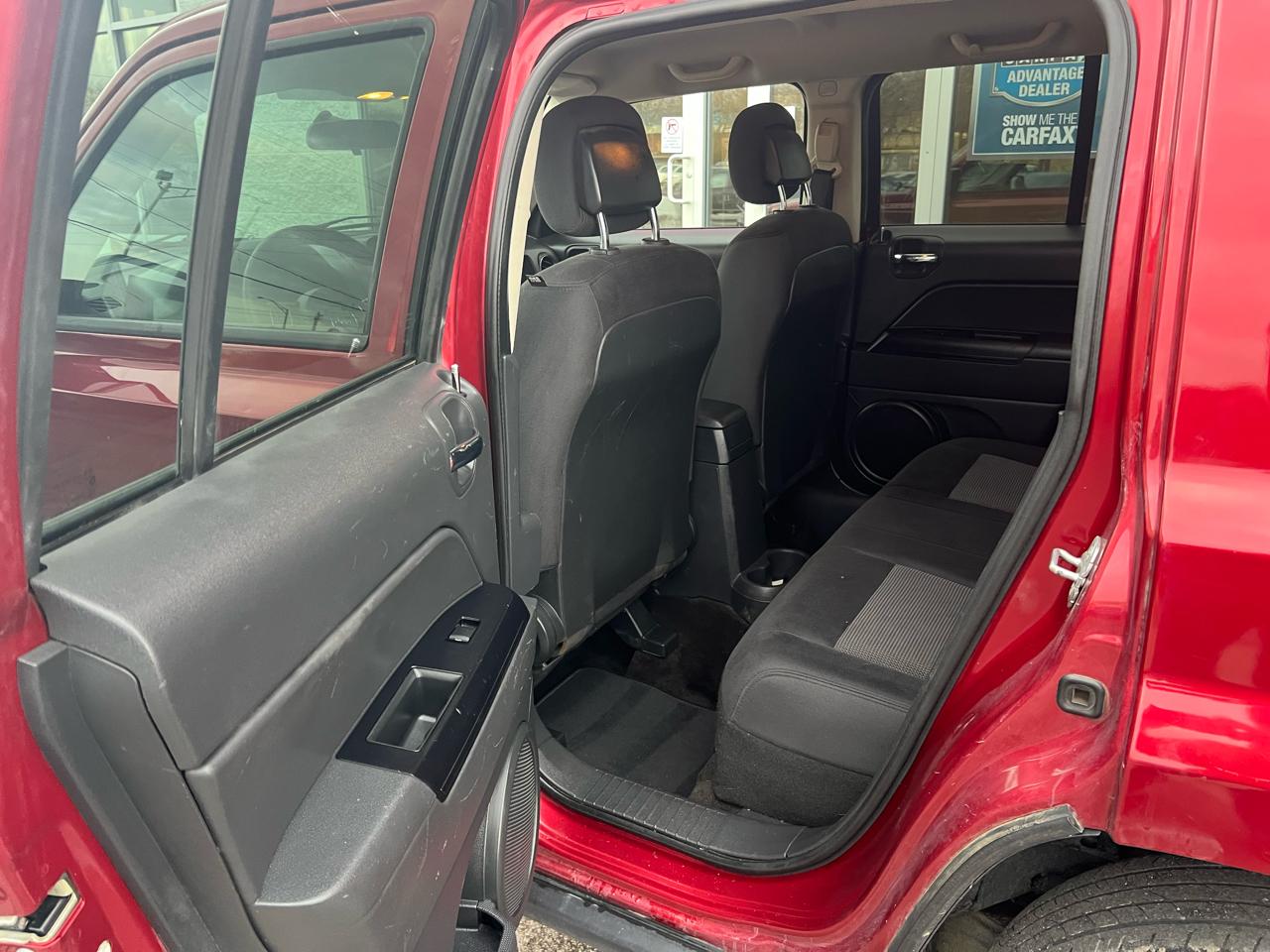 Jeep Patriot FWD 4dr Sport 2014