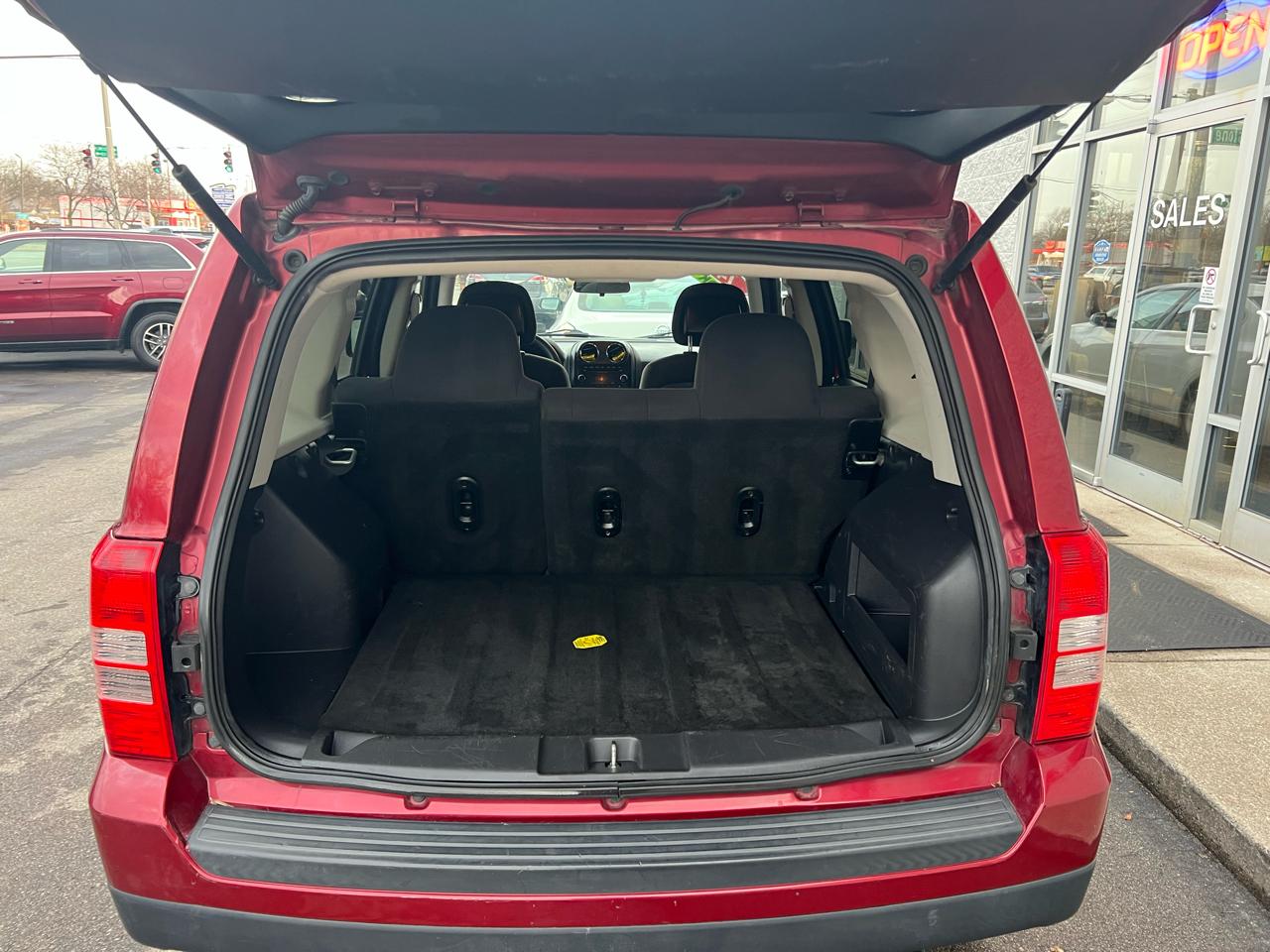 Jeep Patriot FWD 4dr Sport 2014