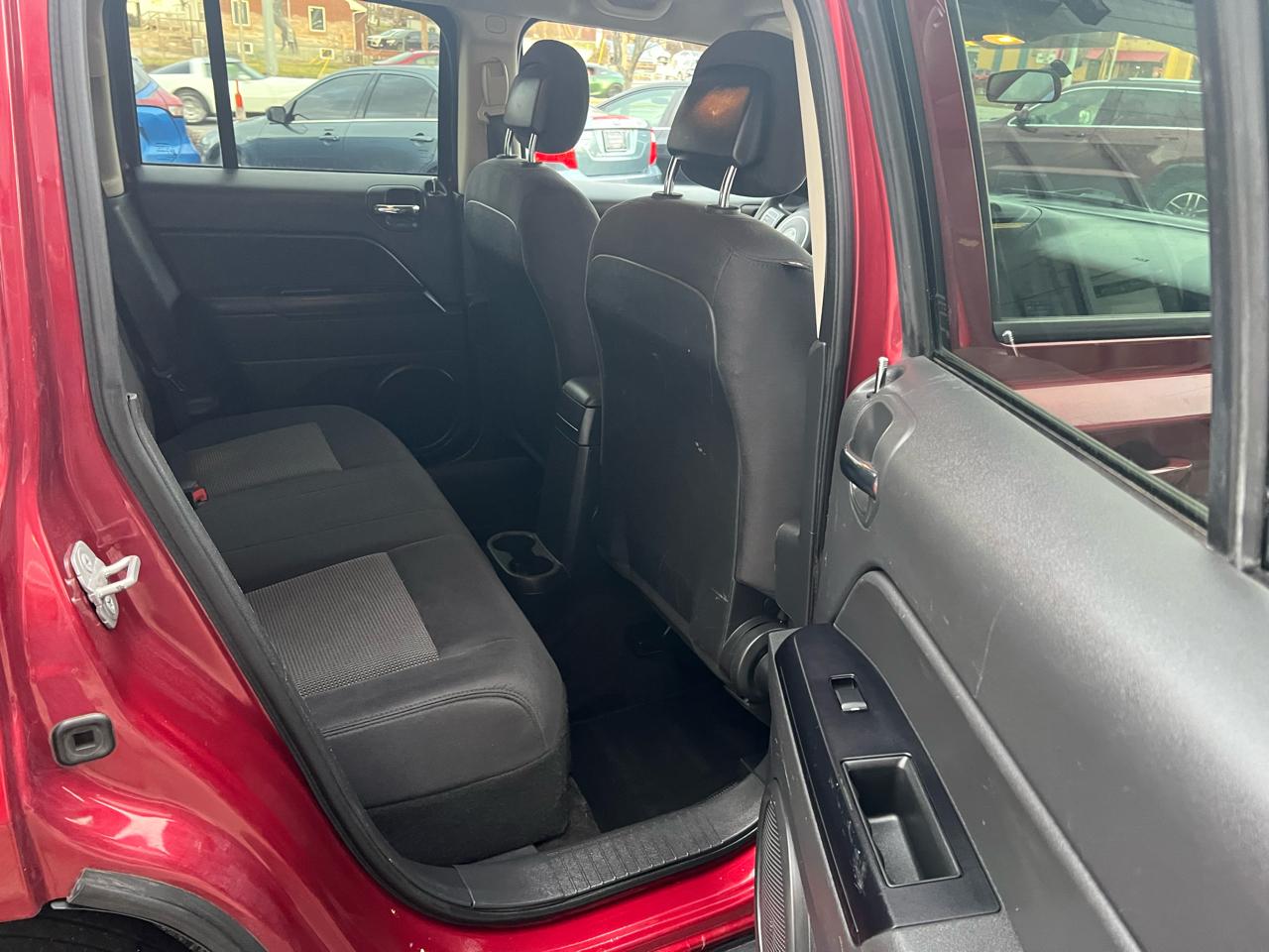 Jeep Patriot FWD 4dr Sport 2014