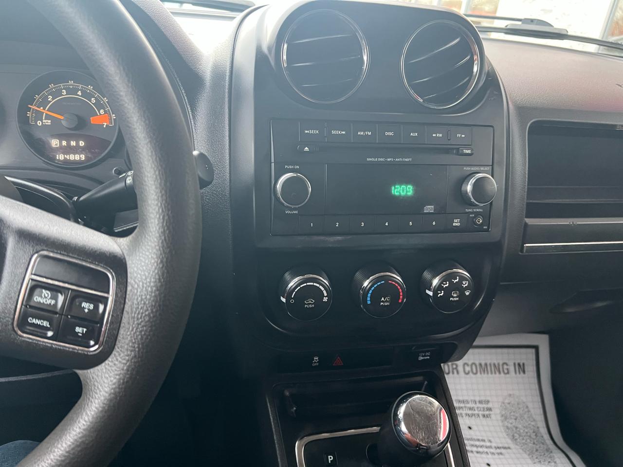 Jeep Patriot FWD 4dr Sport 2014