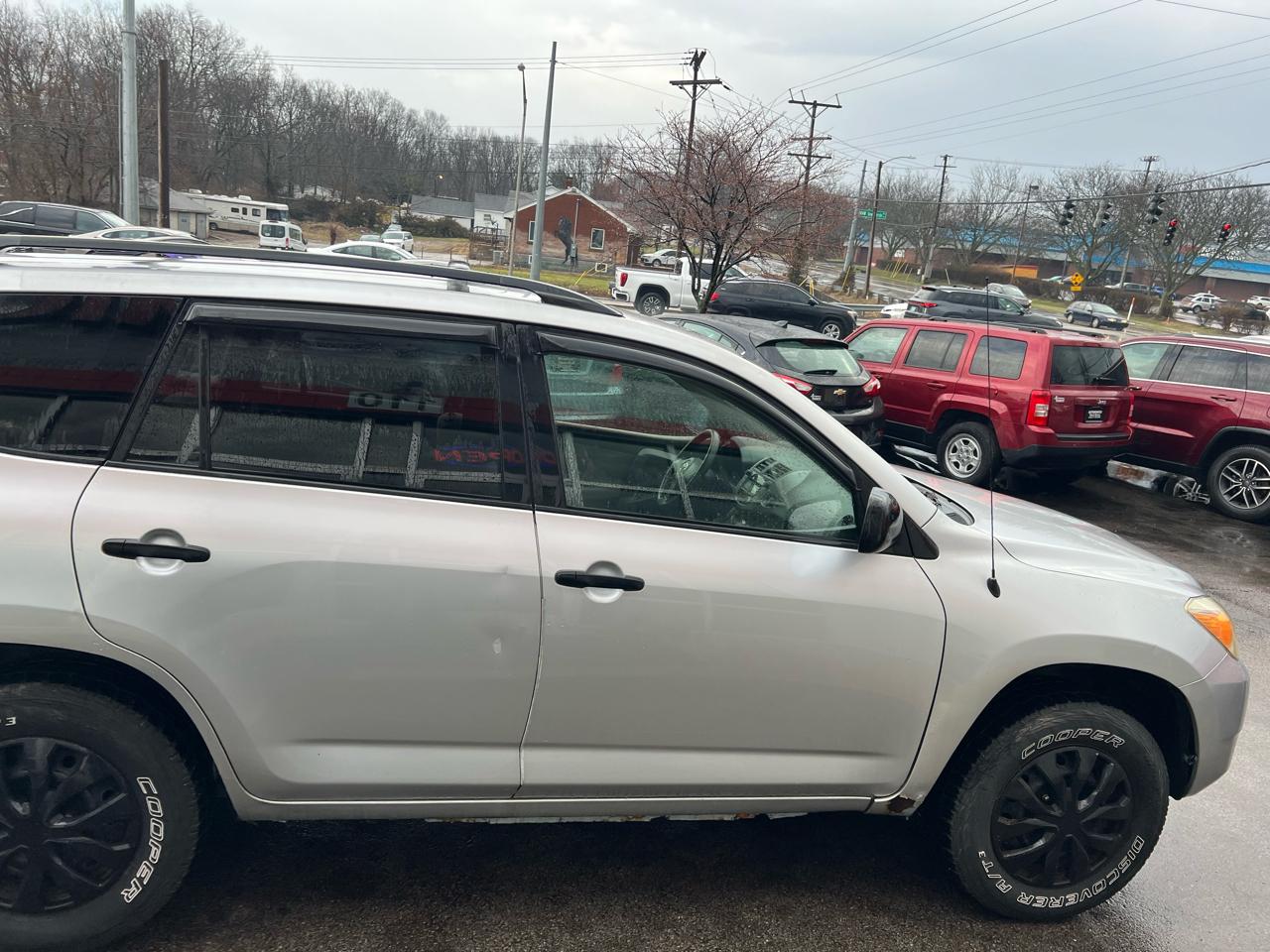 Toyota RAV4 4WD 4dr 4-cyl 4-Spd AT (Natl) 2008