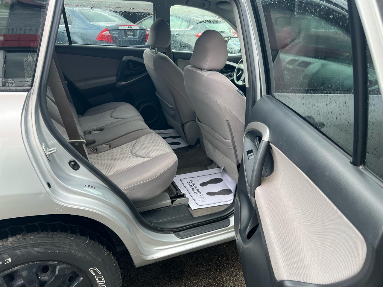 Toyota RAV4 4WD 4dr 4-cyl 4-Spd AT (Natl) 2008