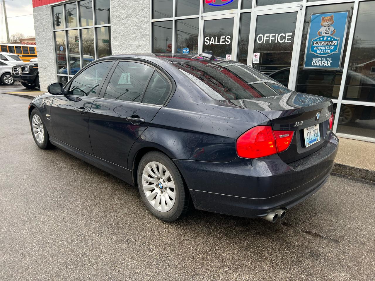 BMW 3 Series 4dr Sdn 328i xDrive AWD SULEV 2009