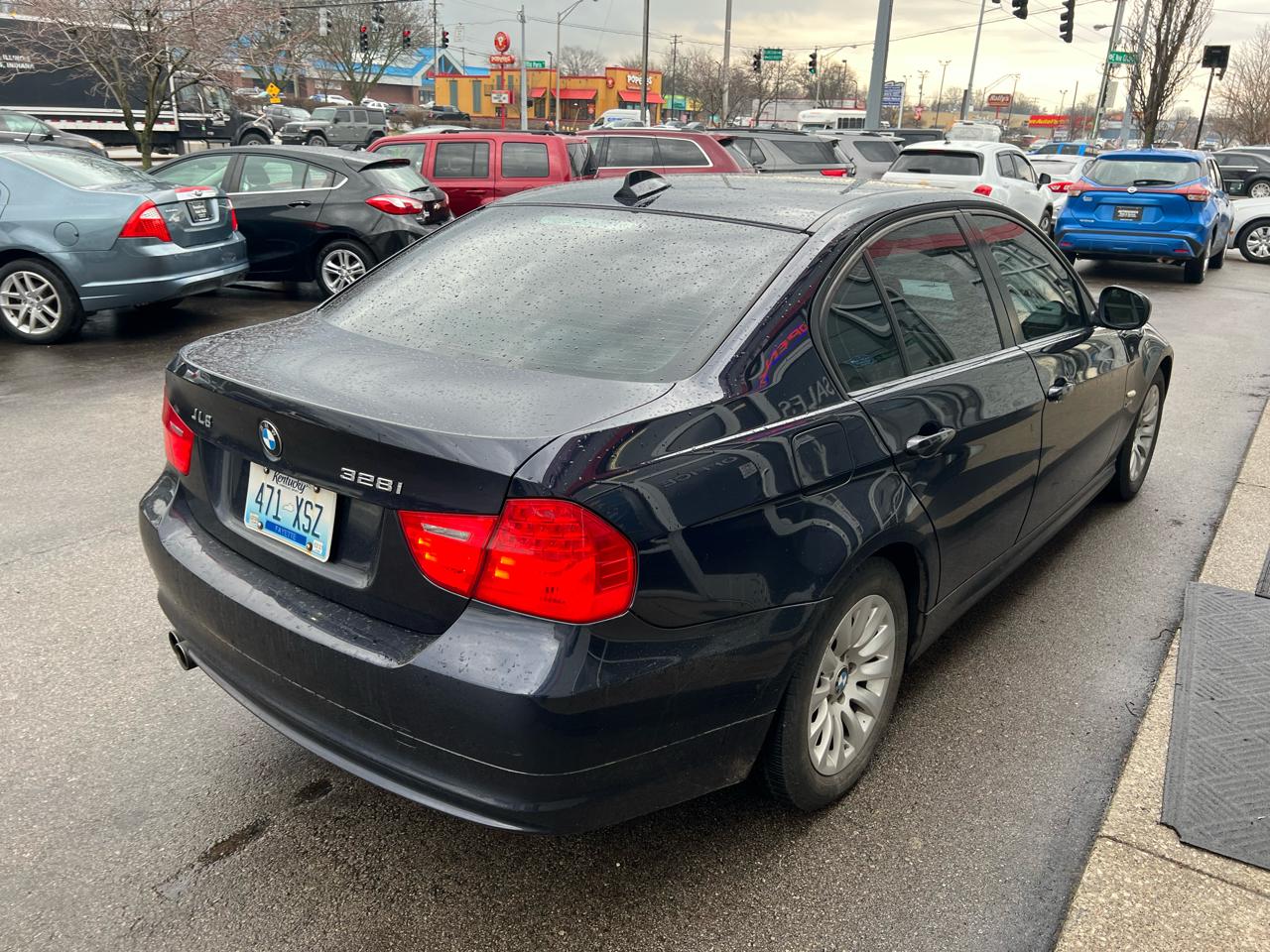 BMW 3 Series 4dr Sdn 328i xDrive AWD SULEV 2009