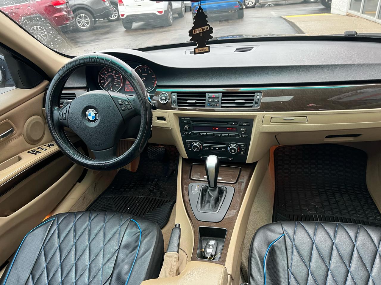 BMW 3 Series 4dr Sdn 328i xDrive AWD SULEV 2009