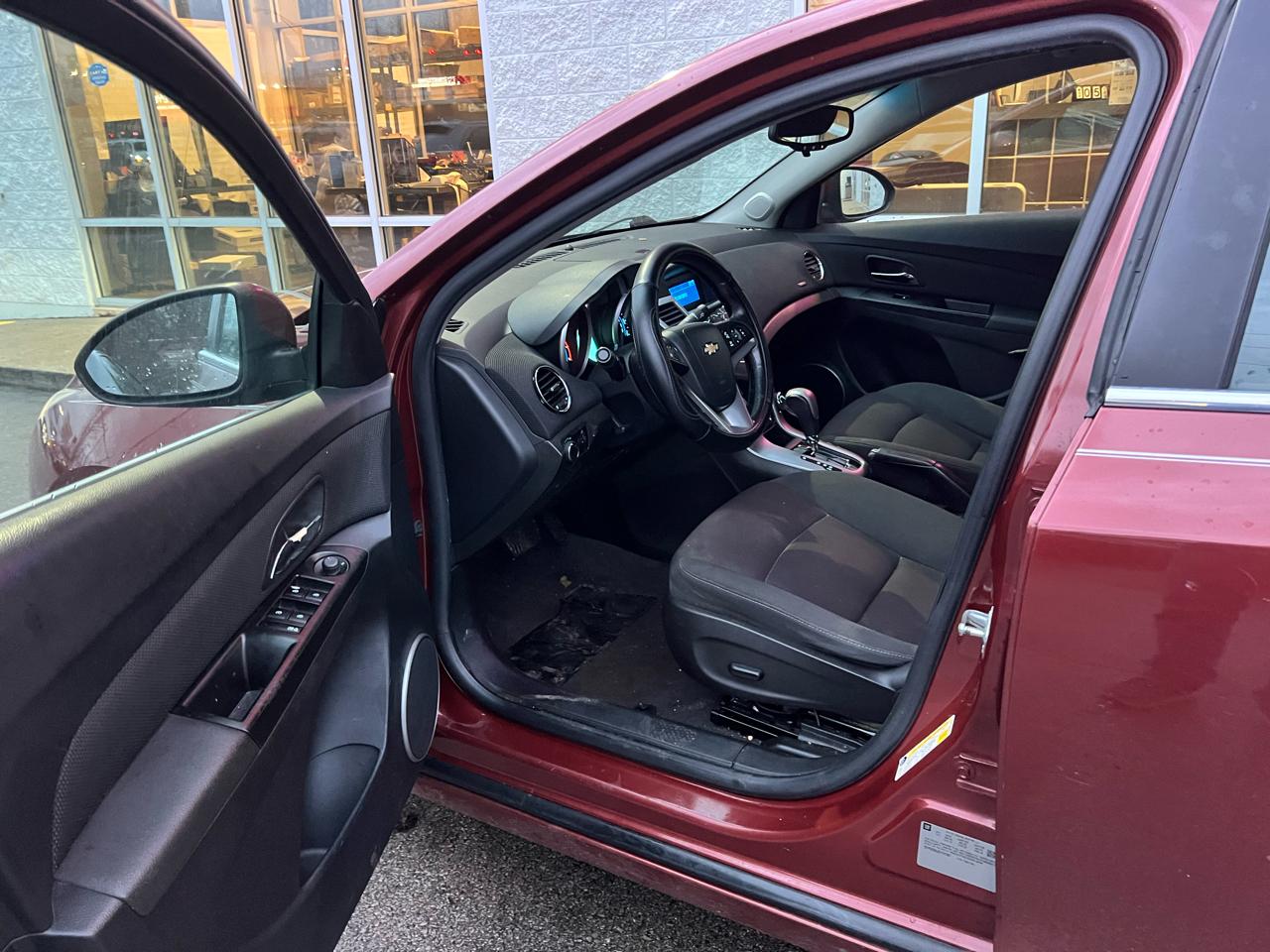 Chevrolet Cruze 4dr Sdn ECO 2012