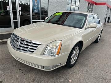 2010 Cadillac DTS 4dr Sdn w/1SA