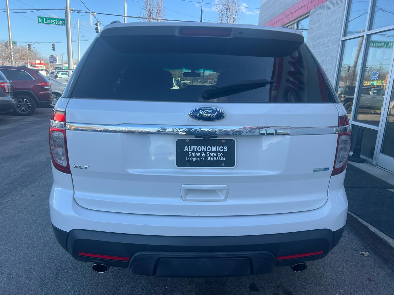 Ford Explorer 4WD 4dr XLT 2013