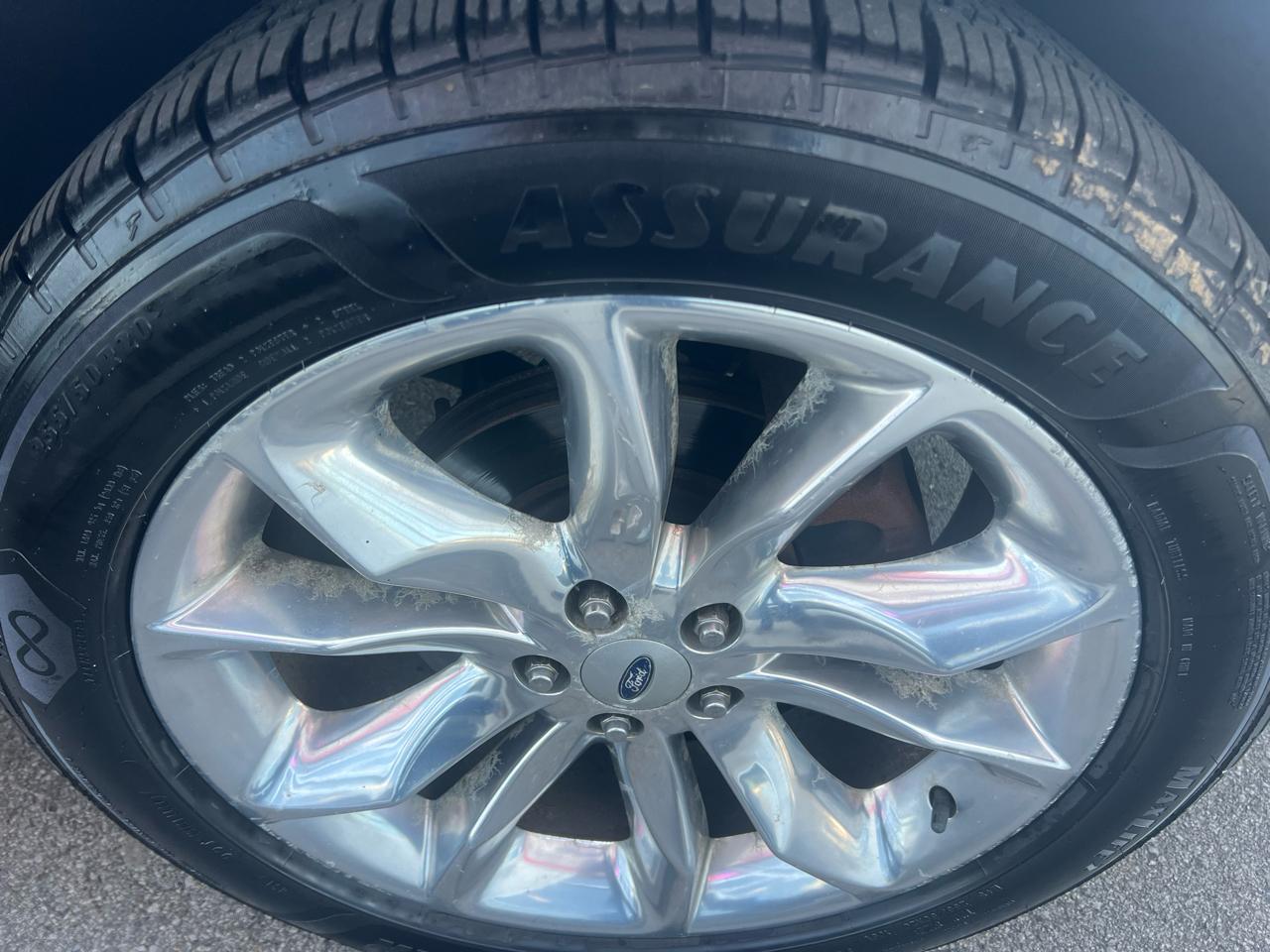 Ford Explorer 4WD 4dr XLT 2013