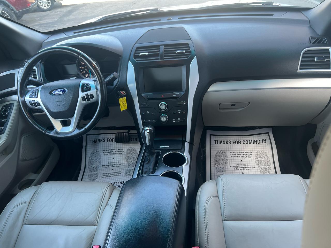 Ford Explorer 4WD 4dr XLT 2013