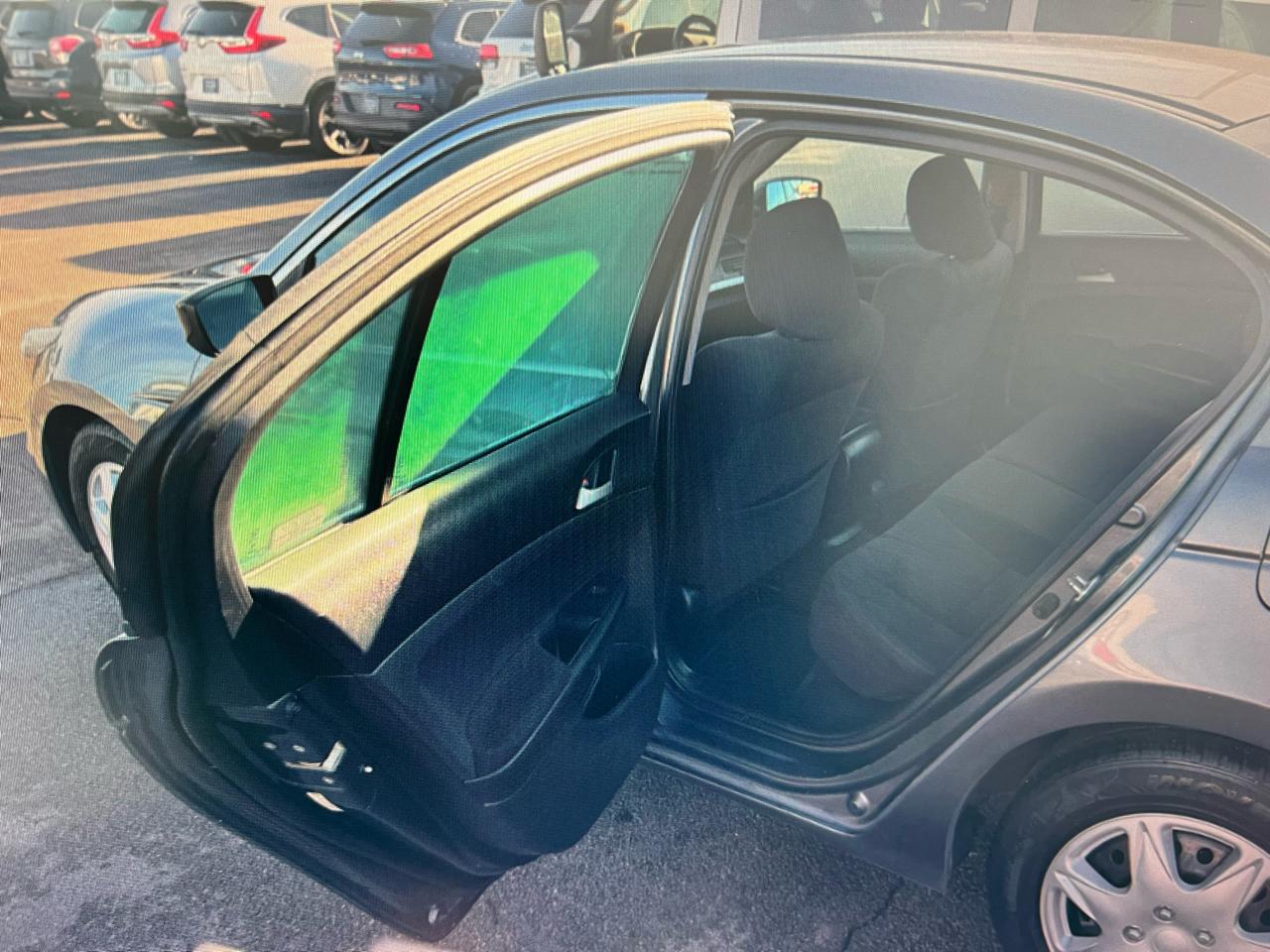 Honda Accord 4dr Sedan LX Auto 2012