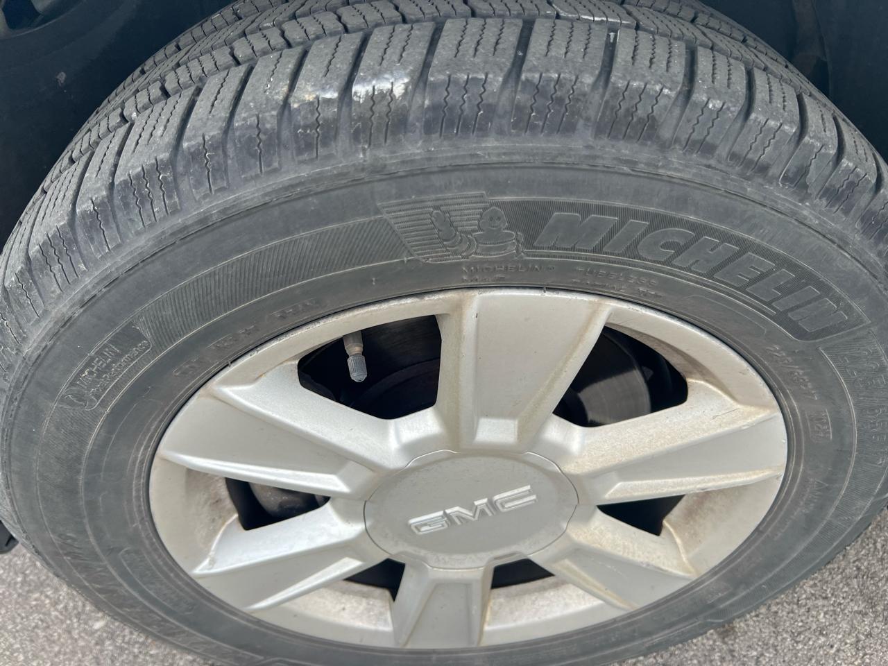 GMC Terrain FWD 4dr SLE-1 2011