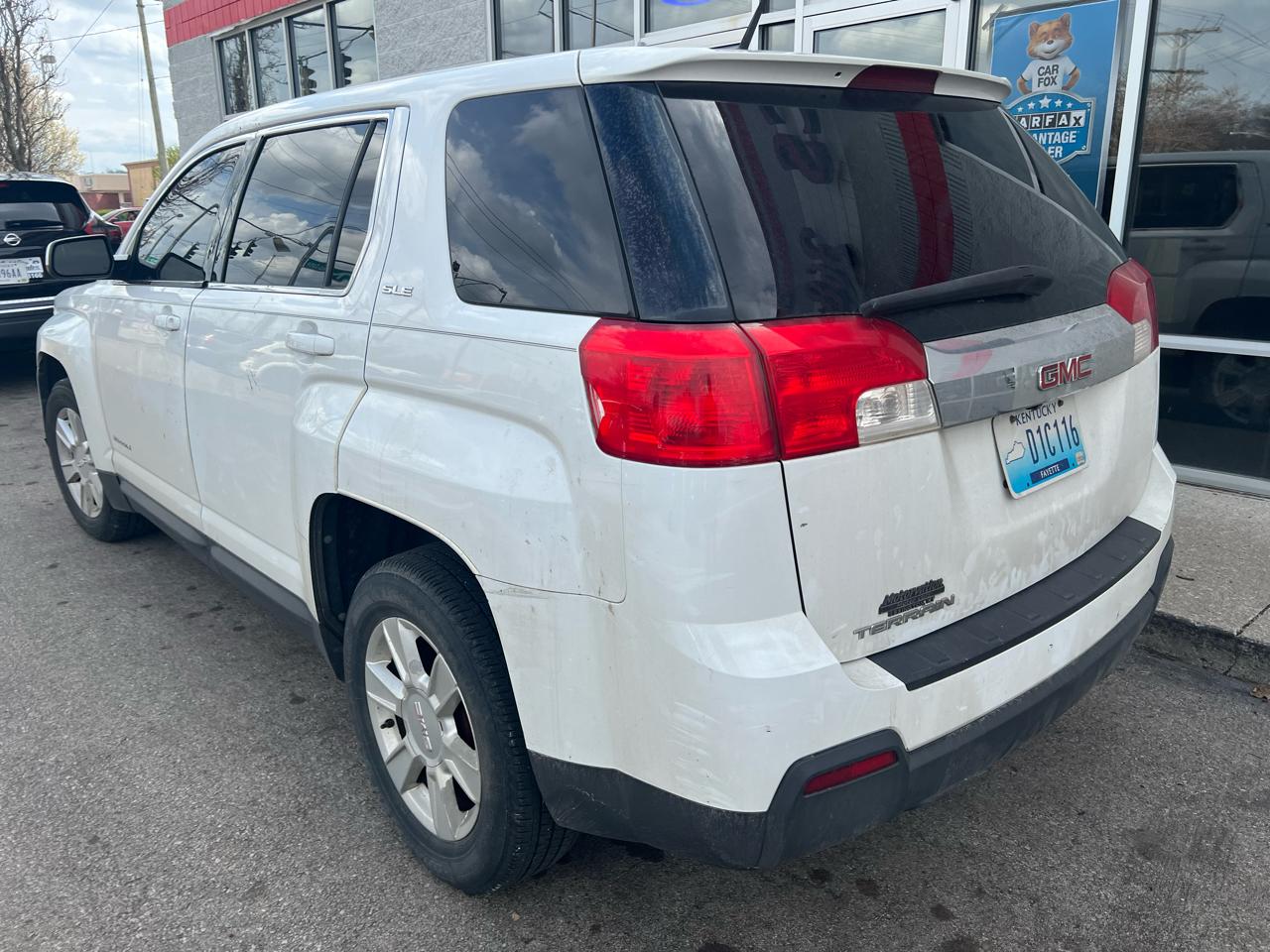 GMC Terrain FWD 4dr SLE-1 2011