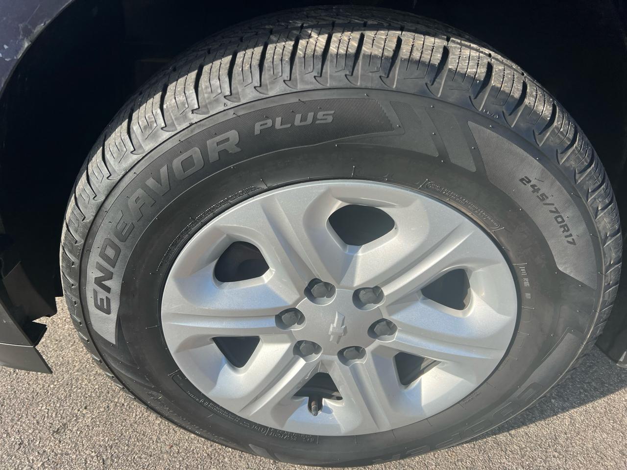 Chevrolet Traverse FWD 4dr LS w/1LS 2016