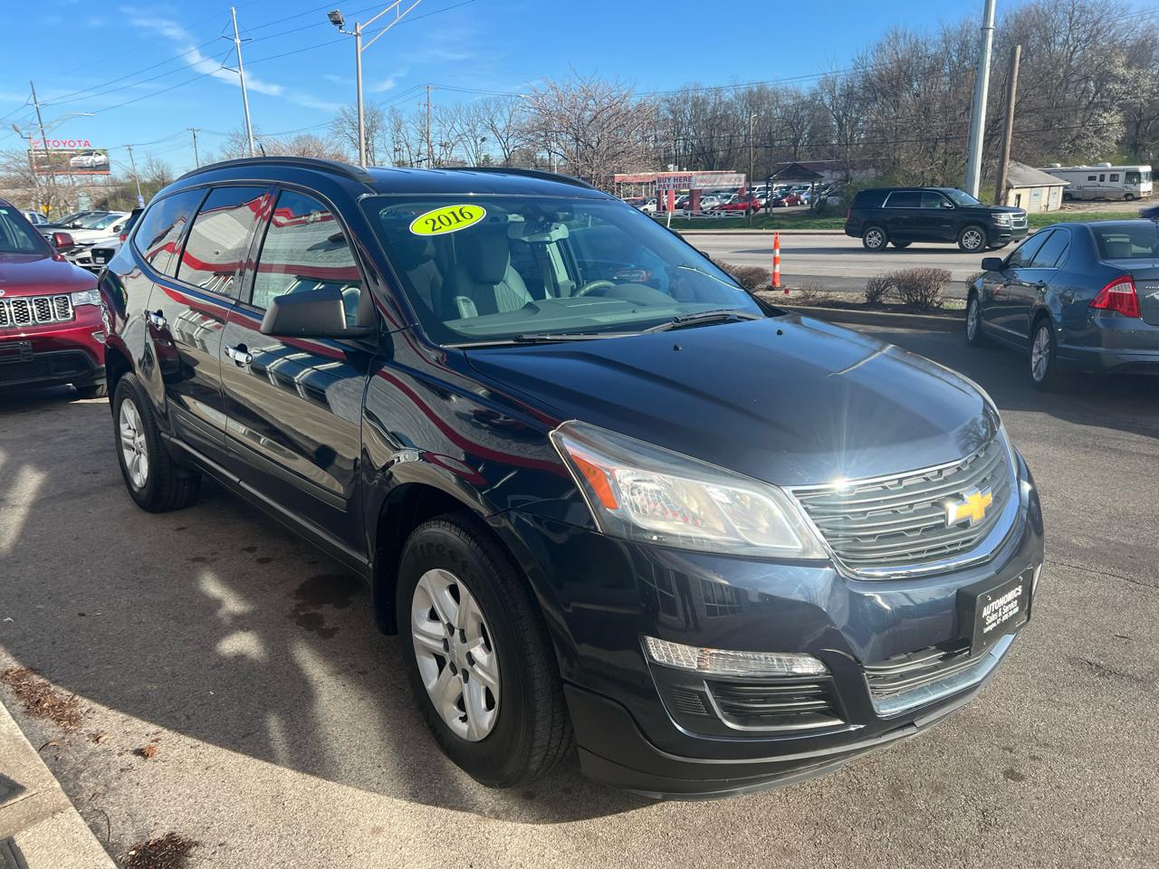 Chevrolet Traverse FWD 4dr LS w/1LS 2016
