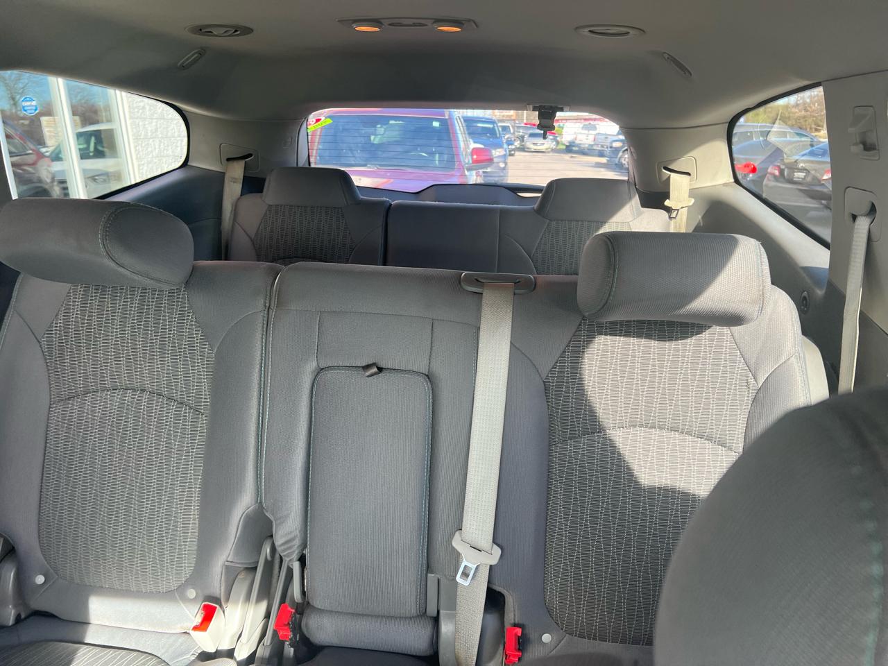 Chevrolet Traverse FWD 4dr LS w/1LS 2016