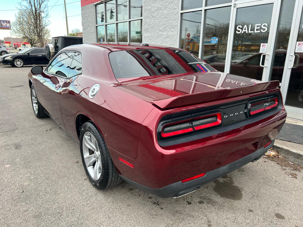 Dodge Challenger SXT RWD 2019