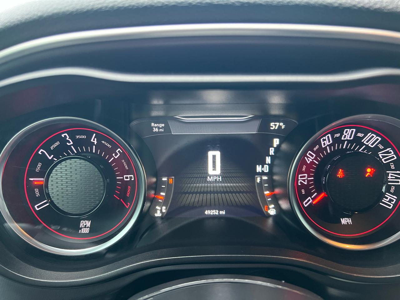 Dodge Challenger SXT RWD 2019