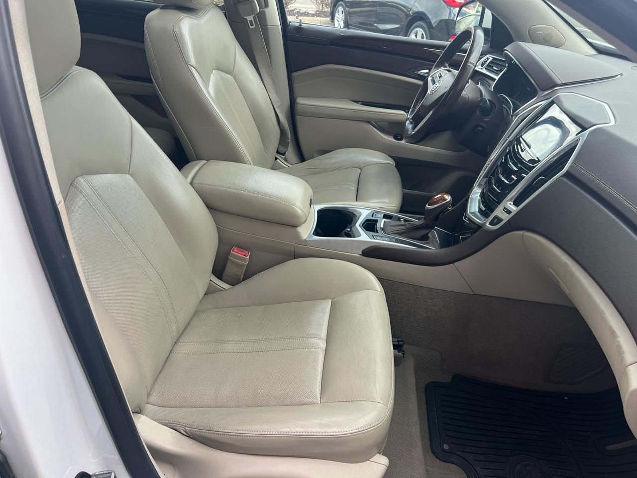 Cadillac SRX FWD 4dr Luxury Collection 2013