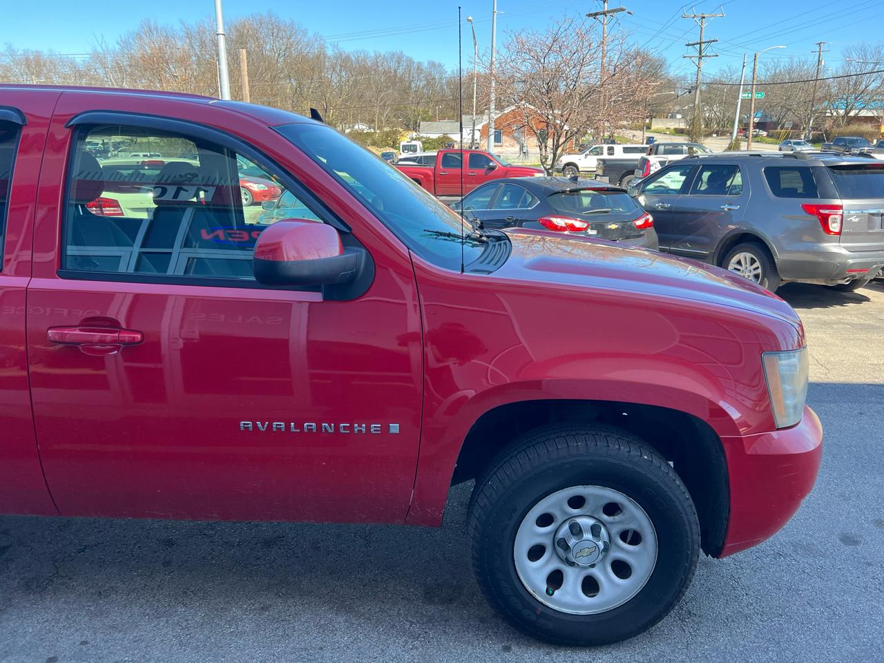 Chevrolet Avalanche 4WD Crew Cab 130" LT w/1LT 2009