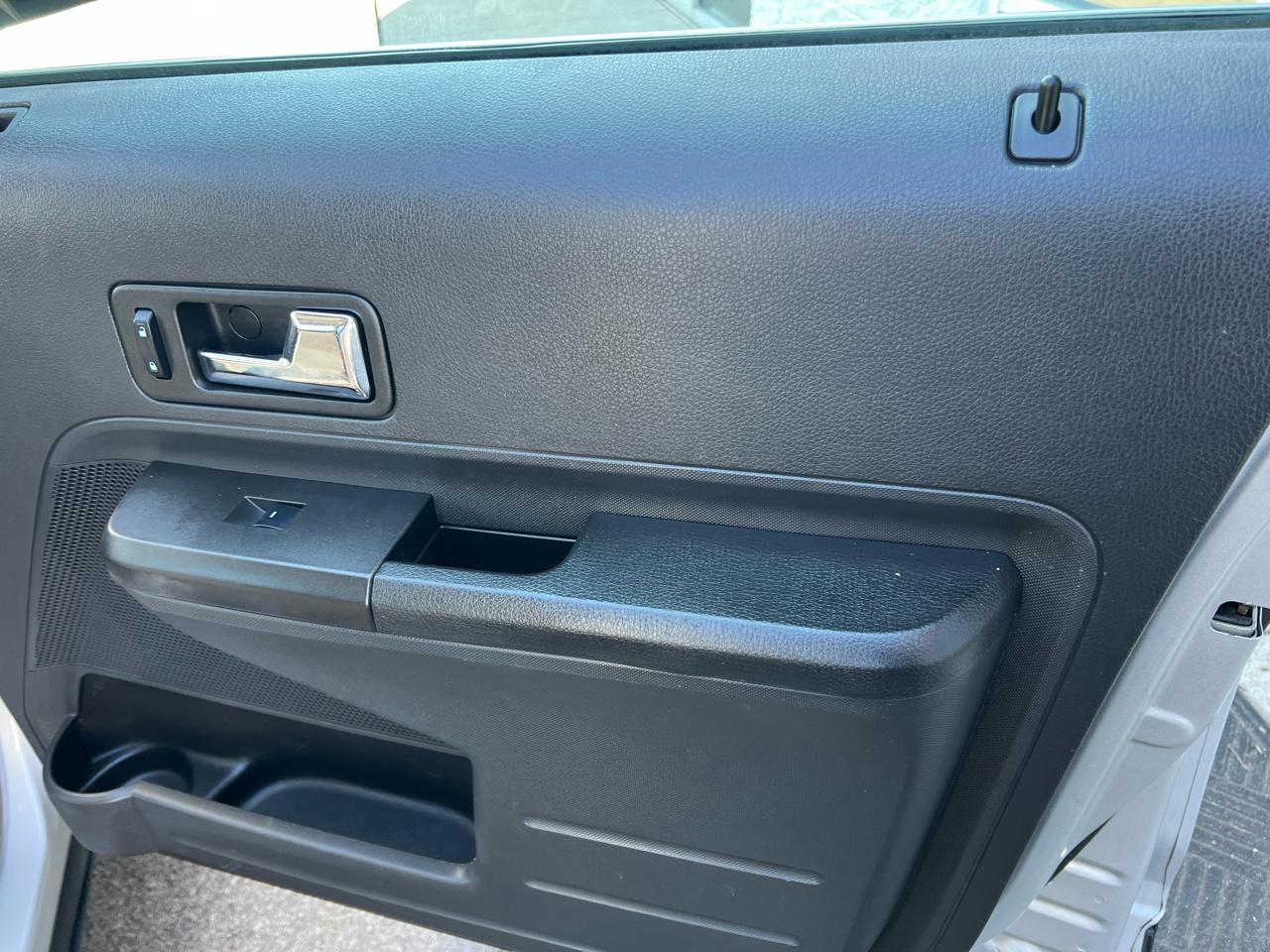 Ford Edge 4dr Limited FWD 2010