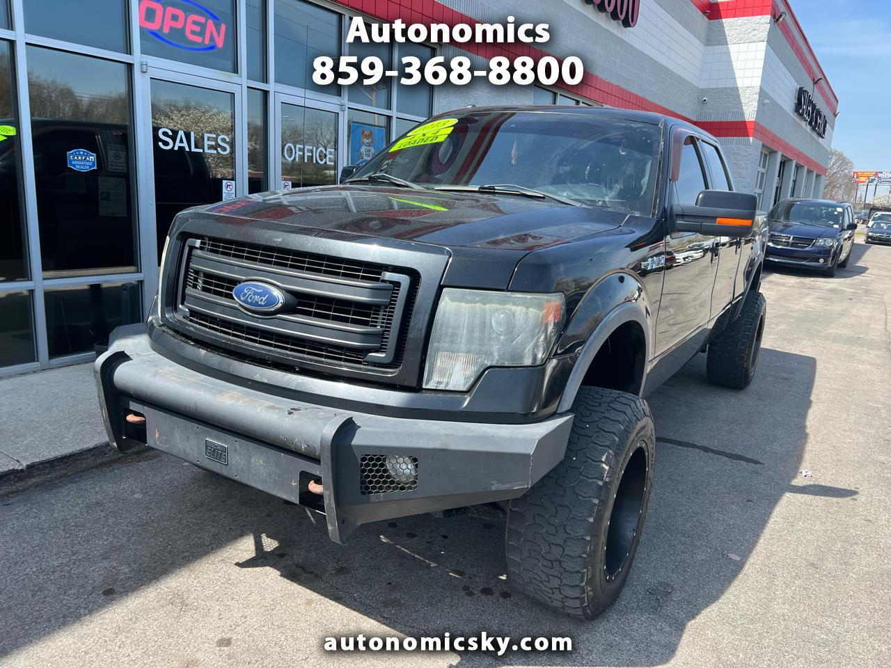 2013 Ford F-150 4WD SuperCrew 145" Platinum