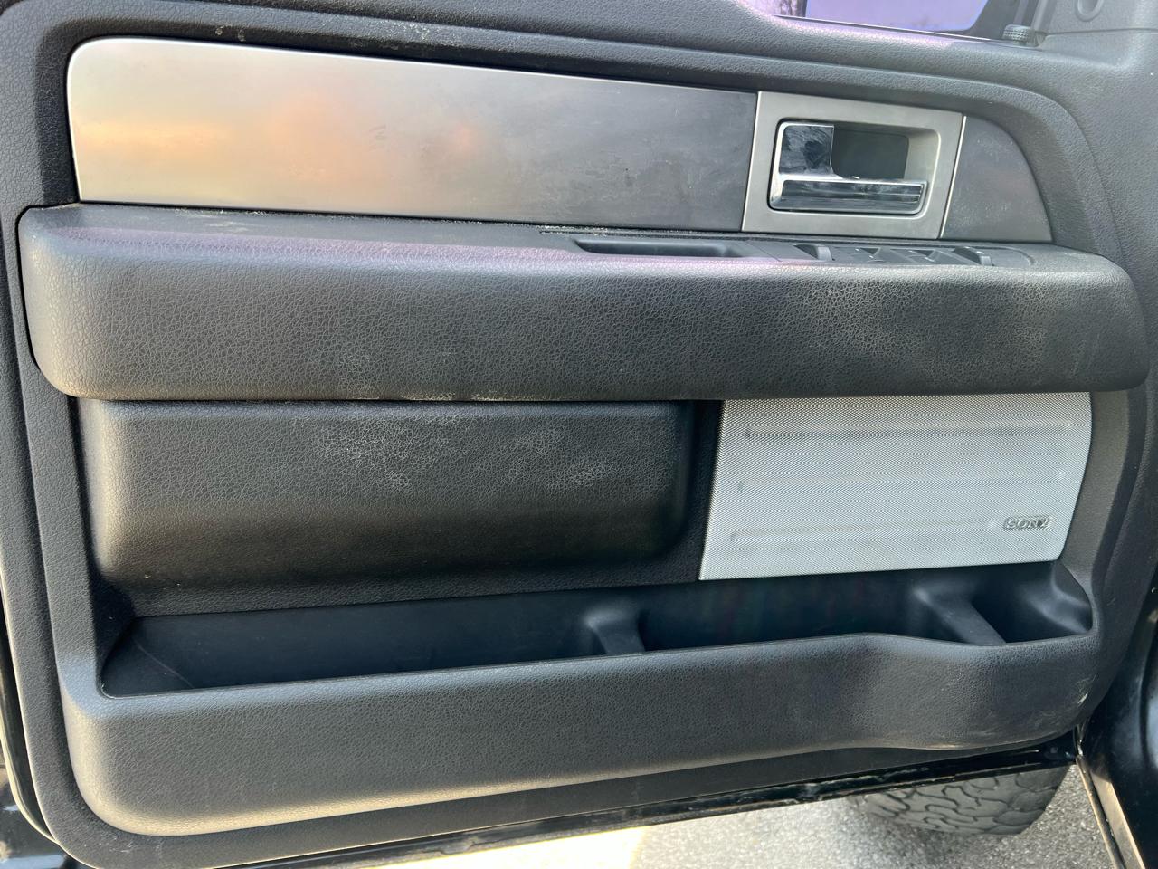 Ford F-150 4WD SuperCrew 145" Platinum 2013