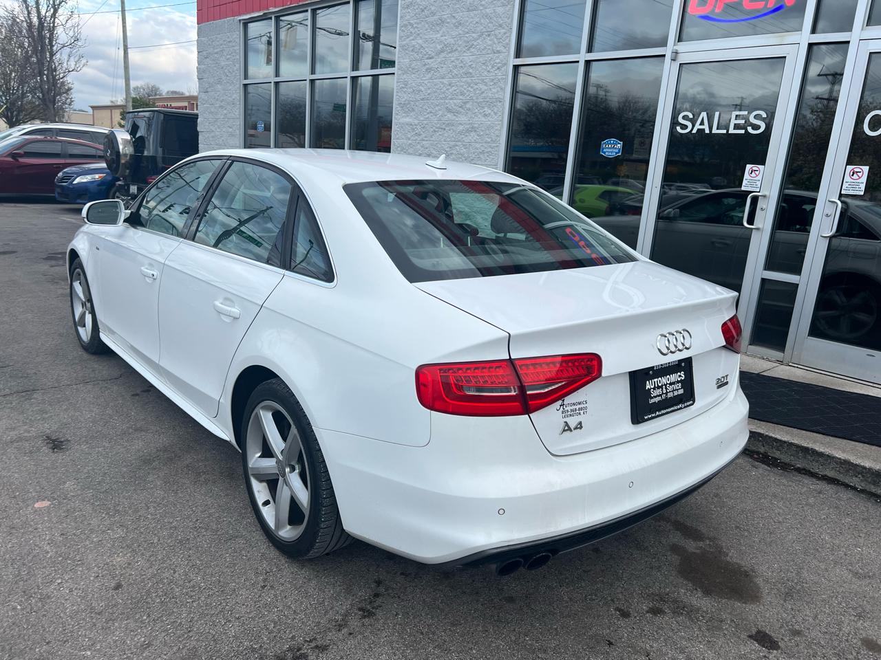 Audi A4 4dr Sdn Auto quattro 2.0T Premium Plus 2015