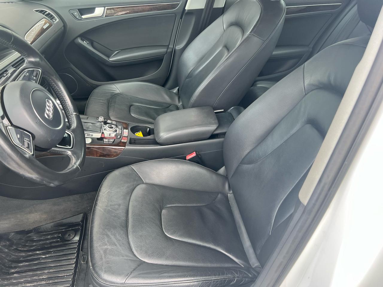 Audi A4 4dr Sdn Auto quattro 2.0T Premium Plus 2015