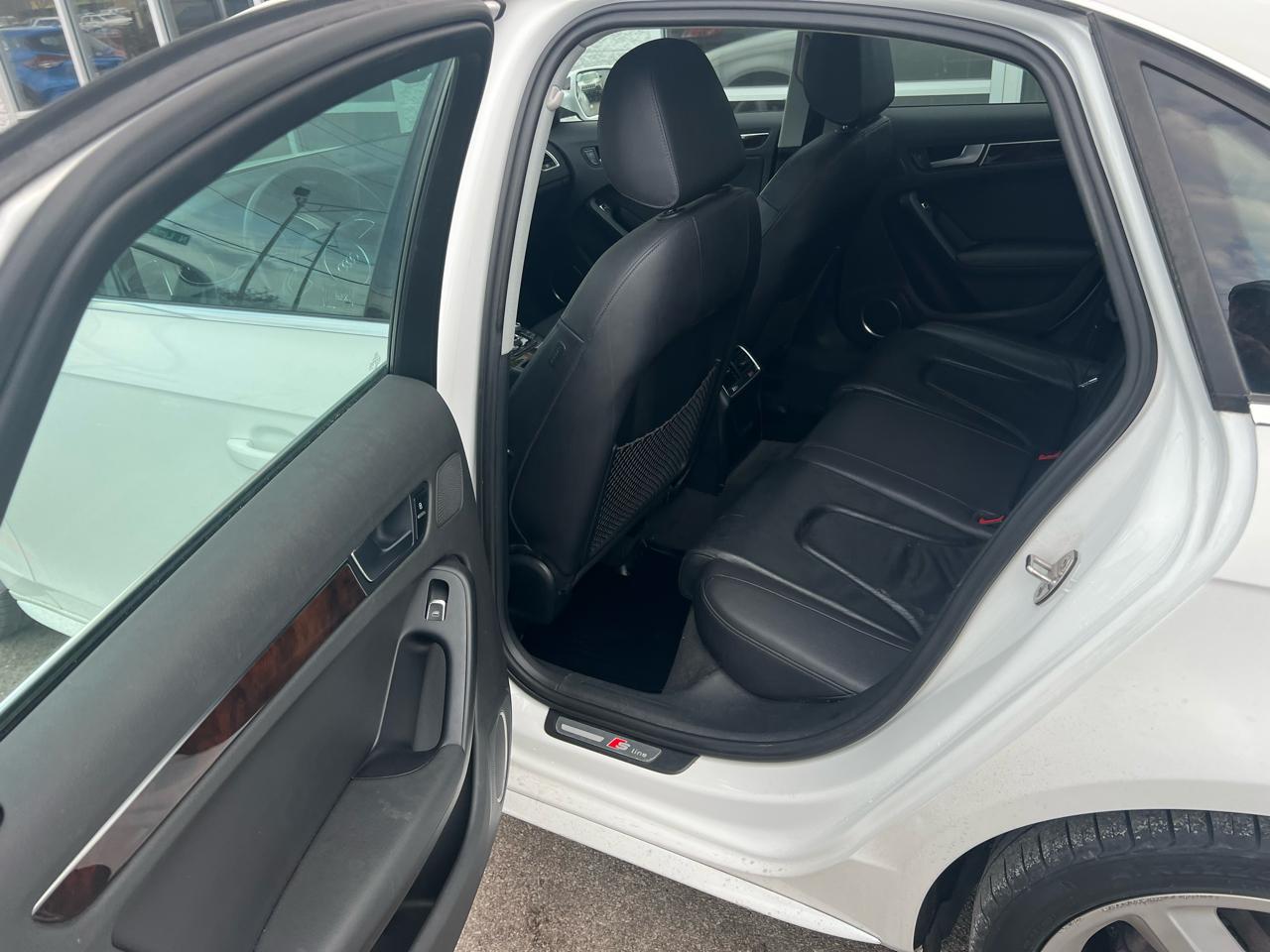 Audi A4 4dr Sdn Auto quattro 2.0T Premium Plus 2015