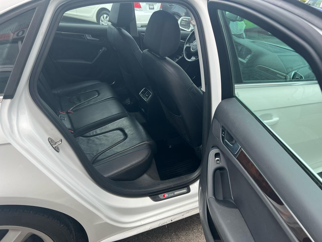 Audi A4 4dr Sdn Auto quattro 2.0T Premium Plus 2015